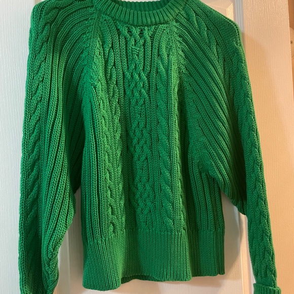 Beautiful Cable Knit Chaps by Ralph Lauren Sweater - Picture 5 of 6